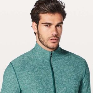 Lululemon surge warm 1/2 zip, size medium